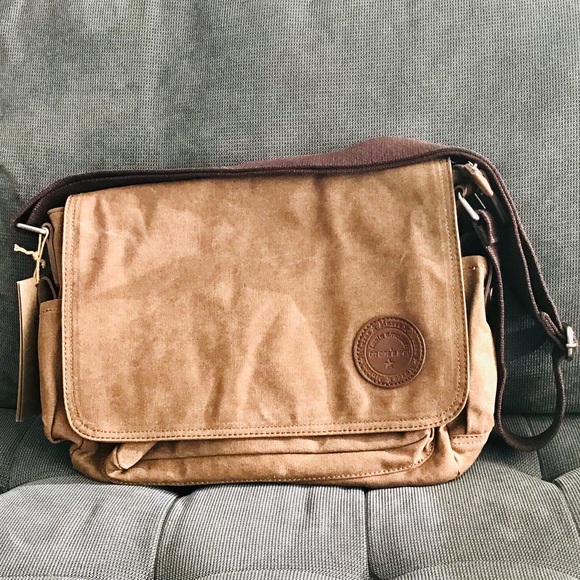 muzee sling bag